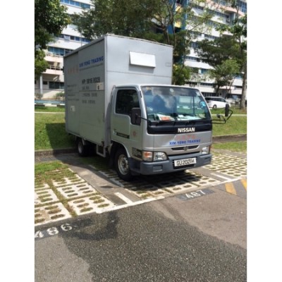 Selling 10ft Nissan Cabstar lorry