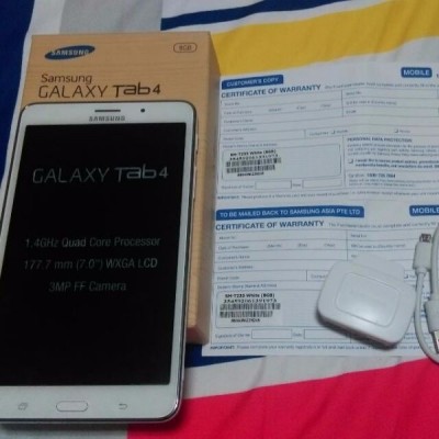 Samsung Galaxy Tab 4 (4G)