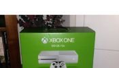 Microsoft Xbox One 500 GB Ultimate Edition with Gears of War
