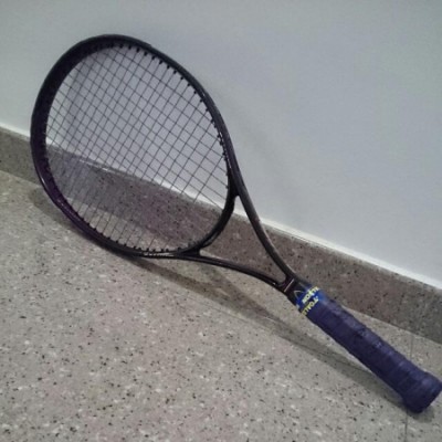 Head Tennis Racquet Lady 660 Austria rare (4 3/8)