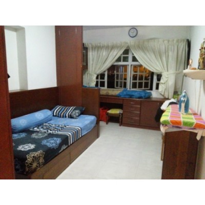 $650 Boon keng mrt room for rent for single guy , near Micron , indian...